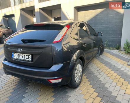 Сірий Форд Фокус, об'ємом двигуна 1.39 л та пробігом 222 тис. км за 5100 $, фото 3 на Automoto.ua