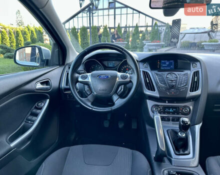 Сірий Форд Фокус, об'ємом двигуна 1.6 л та пробігом 235 тис. км за 7450 $, фото 46 на Automoto.ua