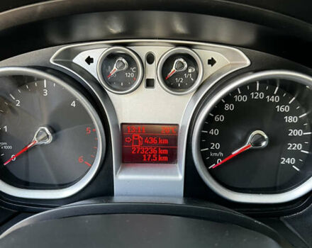 Сірий Форд Фокус, об'ємом двигуна 1.6 л та пробігом 274 тис. км за 7000 $, фото 22 на Automoto.ua