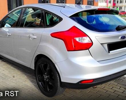 Сірий Форд Фокус, об'ємом двигуна 1.6 л та пробігом 252 тис. км за 7200 $, фото 2 на Automoto.ua