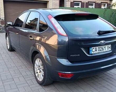 Серый Форд Фокус, объемом двигателя 1.6 л и пробегом 198 тыс. км за 7100 $, фото 1 на Automoto.ua