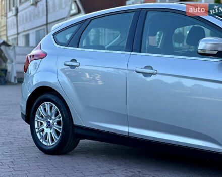 Сірий Форд Фокус, об'ємом двигуна 1.6 л та пробігом 235 тис. км за 7450 $, фото 20 на Automoto.ua