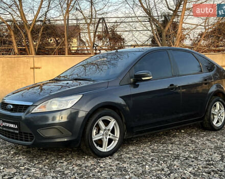 Серый Форд Фокус, объемом двигателя 1.4 л и пробегом 220 тыс. км за 5790 $, фото 3 на Automoto.ua