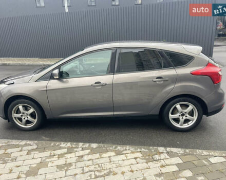 Сірий Форд Фокус, об'ємом двигуна 1.6 л та пробігом 271 тис. км за 6200 $, фото 4 на Automoto.ua