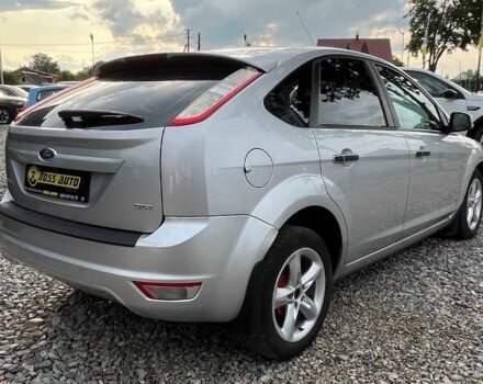 Серый Форд Фокус, объемом двигателя 1.6 л и пробегом 184 тыс. км за 6500 $, фото 5 на Automoto.ua