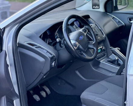 Сірий Форд Фокус, об'ємом двигуна 1.6 л та пробігом 235 тис. км за 7450 $, фото 37 на Automoto.ua