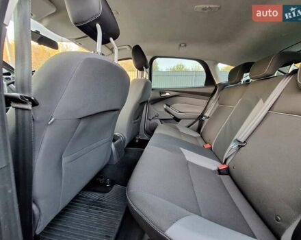 Сірий Форд Фокус, об'ємом двигуна 1.6 л та пробігом 184 тис. км за 7300 $, фото 11 на Automoto.ua