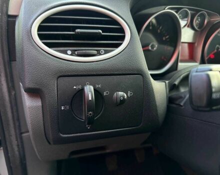 Серый Форд Фокус, объемом двигателя 0 л и пробегом 267 тыс. км за 5990 $, фото 15 на Automoto.ua