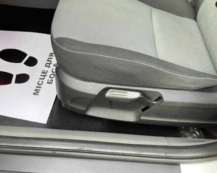 Серый Форд Фокус, объемом двигателя 1.6 л и пробегом 184 тыс. км за 6500 $, фото 10 на Automoto.ua