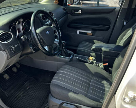 Сірий Форд Фокус, об'ємом двигуна 1.6 л та пробігом 274 тис. км за 7000 $, фото 24 на Automoto.ua