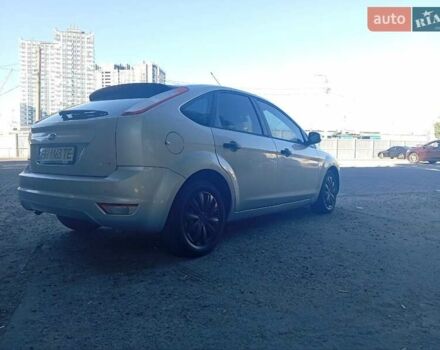 Серый Форд Фокус, объемом двигателя 1.39 л и пробегом 250 тыс. км за 4400 $, фото 11 на Automoto.ua