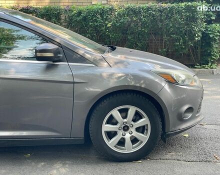 Серый Форд Фокус, объемом двигателя 2 л и пробегом 159 тыс. км за 8480 $, фото 3 на Automoto.ua