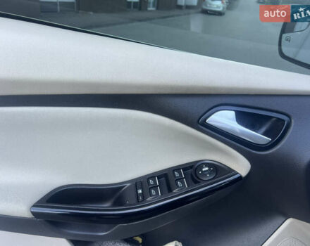 Серый Форд Фокус, объемом двигателя 0 л и пробегом 118 тыс. км за 5500 $, фото 14 на Automoto.ua