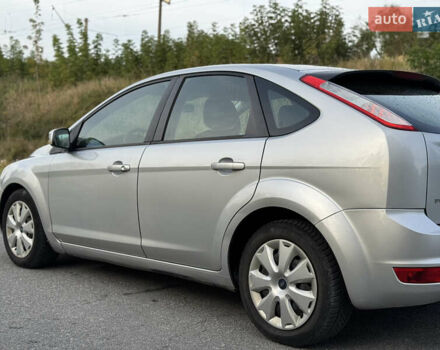 Сірий Форд Фокус, об'ємом двигуна 1.6 л та пробігом 270 тис. км за 5700 $, фото 6 на Automoto.ua