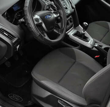 Серый Форд Фокус, объемом двигателя 1.6 л и пробегом 252 тыс. км за 7500 $, фото 11 на Automoto.ua