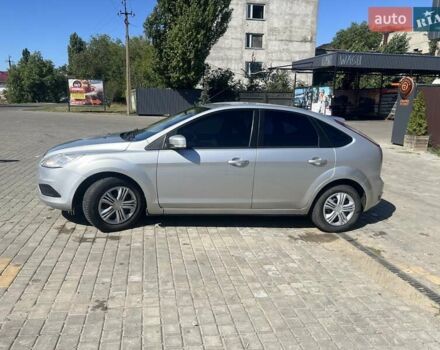 Серый Форд Фокус, объемом двигателя 1.4 л и пробегом 251 тыс. км за 4999 $, фото 5 на Automoto.ua