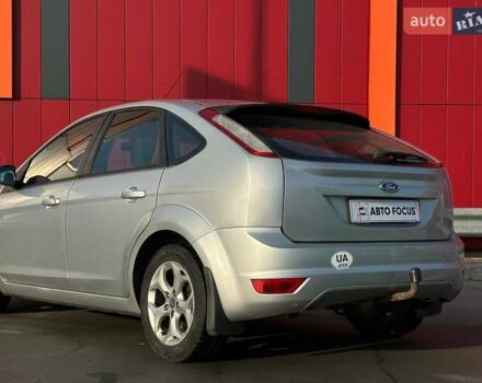 Серый Форд Фокус, объемом двигателя 2 л и пробегом 267 тыс. км за 5990 $, фото 5 на Automoto.ua