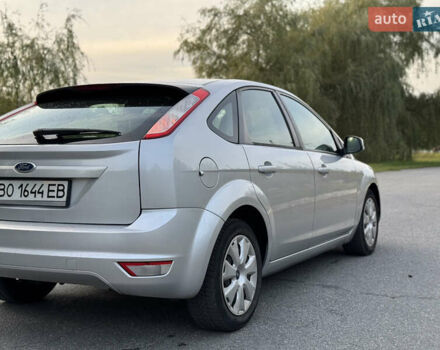 Сірий Форд Фокус, об'ємом двигуна 1.6 л та пробігом 270 тис. км за 5700 $, фото 4 на Automoto.ua