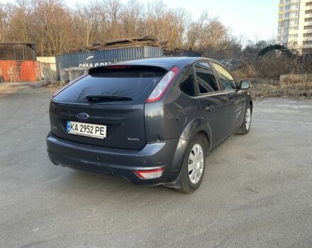 Серый Форд Фокус, объемом двигателя 1.4 л и пробегом 110 тыс. км за 5600 $, фото 2 на Automoto.ua