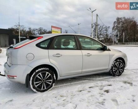 Серый Форд Фокус, объемом двигателя 1.6 л и пробегом 365 тыс. км за 5700 $, фото 5 на Automoto.ua