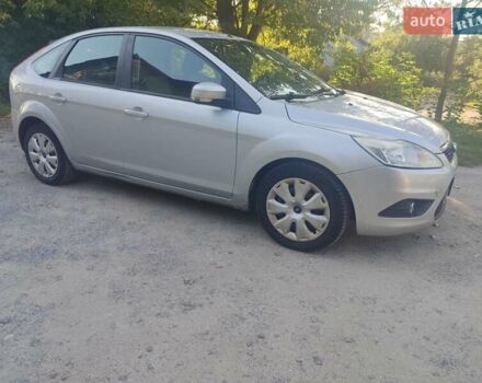 Серый Форд Фокус, объемом двигателя 1.6 л и пробегом 260 тыс. км за 5500 $, фото 4 на Automoto.ua