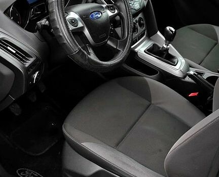 Сірий Форд Фокус, об'ємом двигуна 1.6 л та пробігом 252 тис. км за 7200 $, фото 7 на Automoto.ua