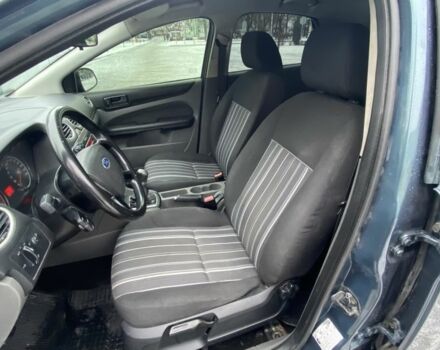 Серый Форд Фокус, объемом двигателя 1.4 л и пробегом 350 тыс. км за 4199 $, фото 14 на Automoto.ua