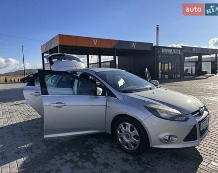 Серый Форд Фокус, объемом двигателя 1.56 л и пробегом 225 тыс. км за 8500 $, фото 2 на Automoto.ua