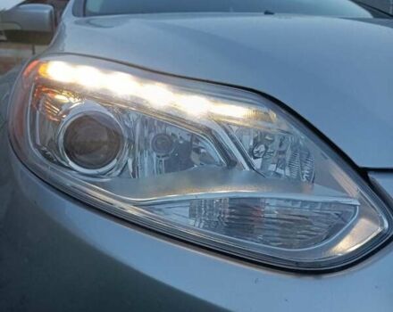 Серый Форд Фокус, объемом двигателя 2 л и пробегом 181 тыс. км за 8100 $, фото 2 на Automoto.ua