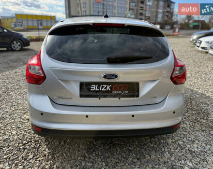 Серый Форд Фокус, объемом двигателя 2 л и пробегом 131 тыс. км за 6700 $, фото 9 на Automoto.ua