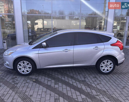 Форд Фокус 2012 у Полтаві на Automoto.ua Сірий Форд Фокус, об'ємом двигуна 2 л та пробігом 177 тис. км за 5700 $, фото 4 на Automoto.ua