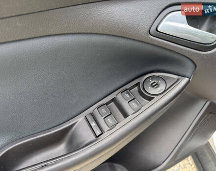 Серый Форд Фокус, объемом двигателя 2 л и пробегом 131 тыс. км за 6700 $, фото 13 на Automoto.ua