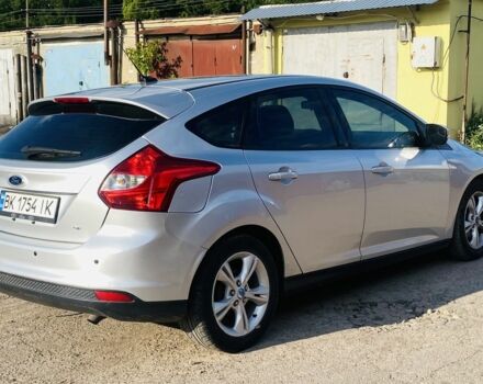 Сірий Форд Фокус, об'ємом двигуна 2 л та пробігом 130 тис. км за 6950 $, фото 3 на Automoto.ua