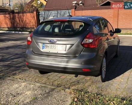 Серый Форд Фокус, объемом двигателя 2 л и пробегом 225 тыс. км за 5900 $, фото 4 на Automoto.ua