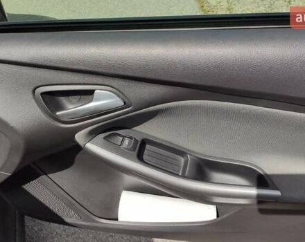 Сірий Форд Фокус, об'ємом двигуна 1.6 л та пробігом 249 тис. км за 6900 $, фото 51 на Automoto.ua