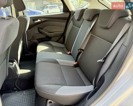 Сірий Форд Фокус, об'ємом двигуна 1.6 л та пробігом 73 тис. км за 8800 $, фото 7 на Automoto.ua