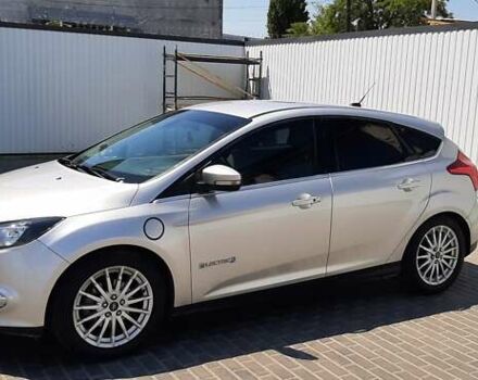 Серый Форд Фокус, объемом двигателя 0 л и пробегом 93 тыс. км за 5700 $, фото 3 на Automoto.ua