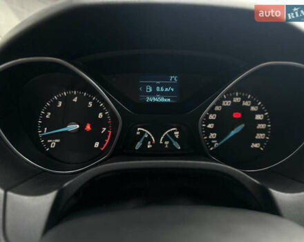 Сірий Форд Фокус, об'ємом двигуна 1.6 л та пробігом 249 тис. км за 7400 $, фото 12 на Automoto.ua