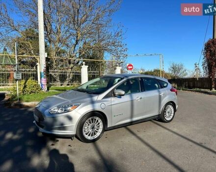 Форд Фокус 2012 у Одесі на Automoto.ua Сірий Форд Фокус, об'ємом двигуна 0 л та пробігом 75 тис. км за 6900 $, фото 10 на Automoto.ua