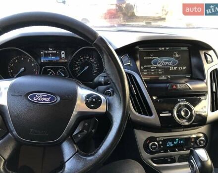 Серый Форд Фокус, объемом двигателя 2 л и пробегом 225 тыс. км за 5900 $, фото 12 на Automoto.ua