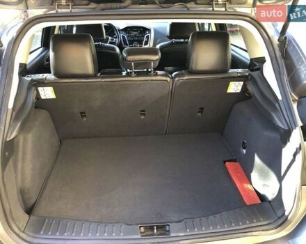 Серый Форд Фокус, объемом двигателя 2 л и пробегом 225 тыс. км за 5900 $, фото 18 на Automoto.ua