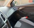 Сірий Форд Фокус, об'ємом двигуна 1.6 л та пробігом 253 тис. км за 7500 $, фото 16 на Automoto.ua