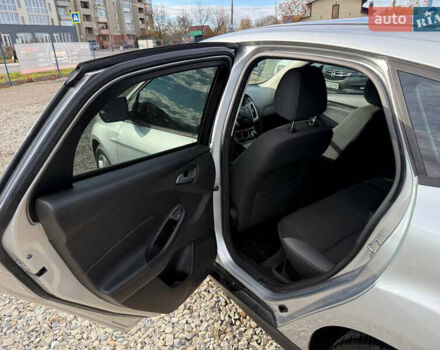 Серый Форд Фокус, объемом двигателя 2 л и пробегом 131 тыс. км за 6700 $, фото 20 на Automoto.ua