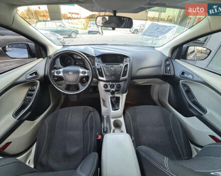 Форд Фокус 2012 у Полтаві на Automoto.ua Сірий Форд Фокус, об'ємом двигуна 2 л та пробігом 177 тис. км за 5700 $, фото 16 на Automoto.ua