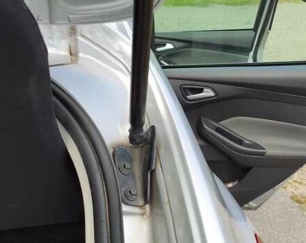 Сірий Форд Фокус, об'ємом двигуна 1.6 л та пробігом 249 тис. км за 6900 $, фото 57 на Automoto.ua