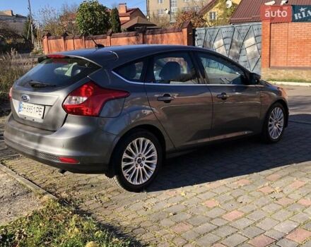 Серый Форд Фокус, объемом двигателя 2 л и пробегом 225 тыс. км за 5900 $, фото 3 на Automoto.ua