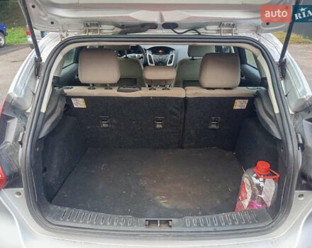 Серый Форд Фокус, объемом двигателя 1.6 л и пробегом 339 тыс. км за 5100 $, фото 11 на Automoto.ua