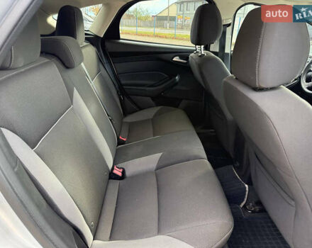 Серый Форд Фокус, объемом двигателя 2 л и пробегом 131 тыс. км за 6700 $, фото 24 на Automoto.ua