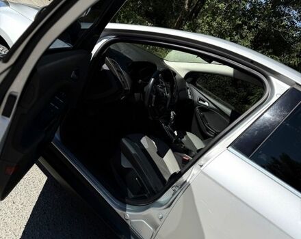 Сірий Форд Фокус, об'ємом двигуна 1.6 л та пробігом 239 тис. км за 8000 $, фото 6 на Automoto.ua