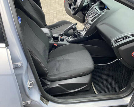 Серый Форд Фокус, объемом двигателя 1.6 л и пробегом 178 тыс. км за 7600 $, фото 16 на Automoto.ua